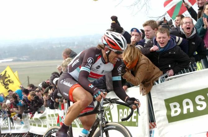 Fabian Cancellara (RadioShack-Leopard) at full force on the Paterberg