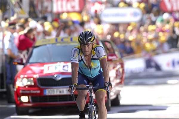 Armstrong rolls across the finish line in Verbier