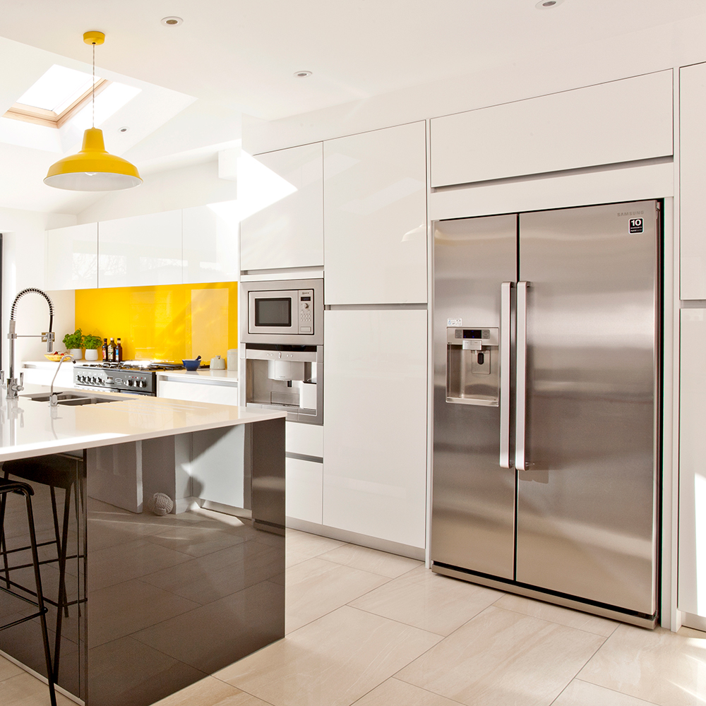 Large kitchen with american fridge freezer