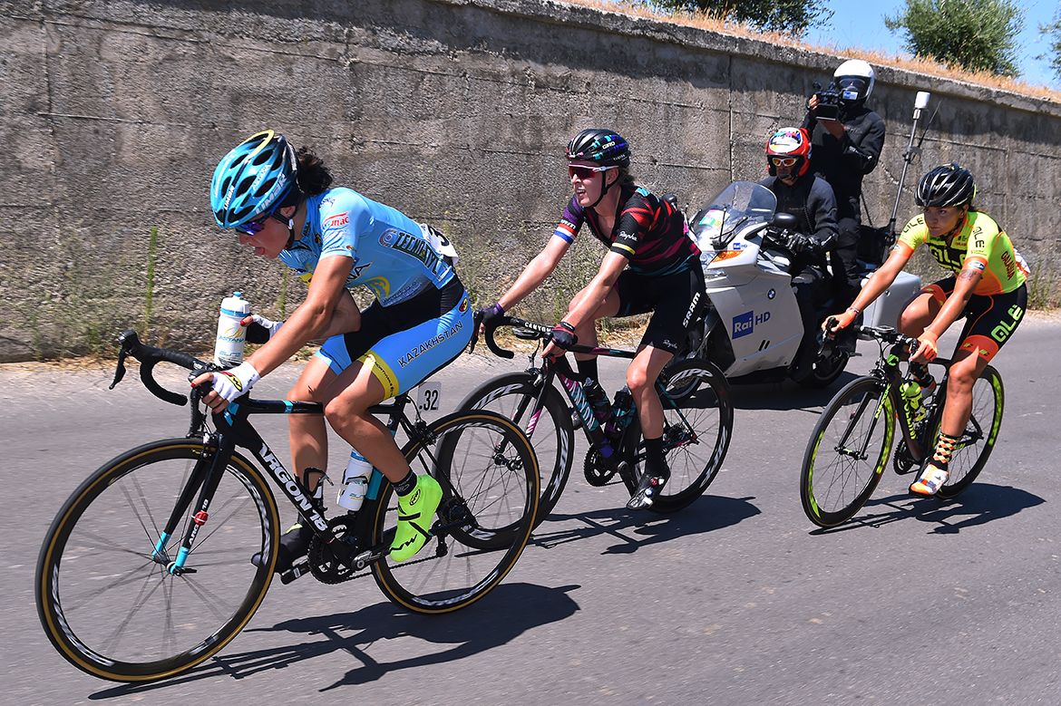 The breakaway on stage 6 of the Giro Rosa