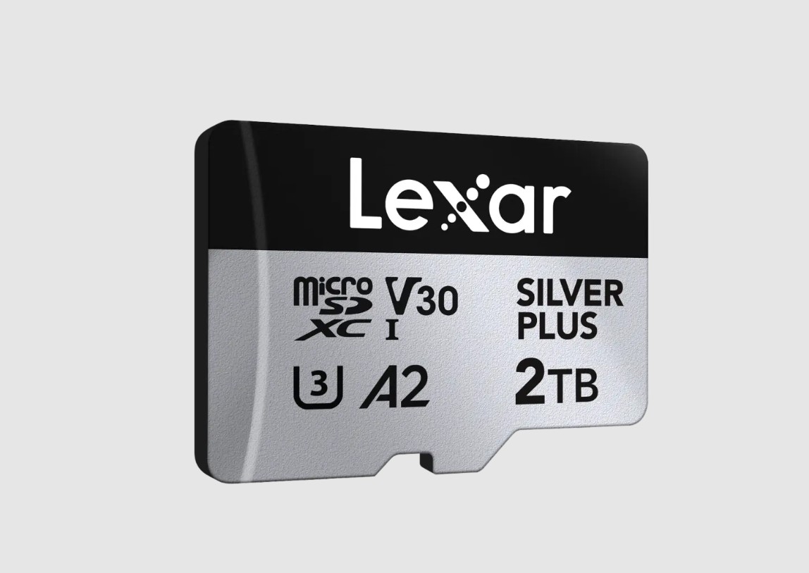 Lexar Silver Plus MicroSD render