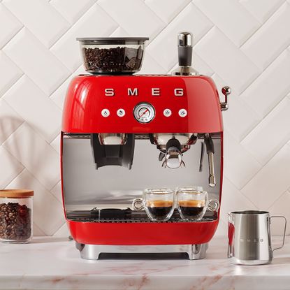 Smeg EGF03 Espresso Machine in promotional images