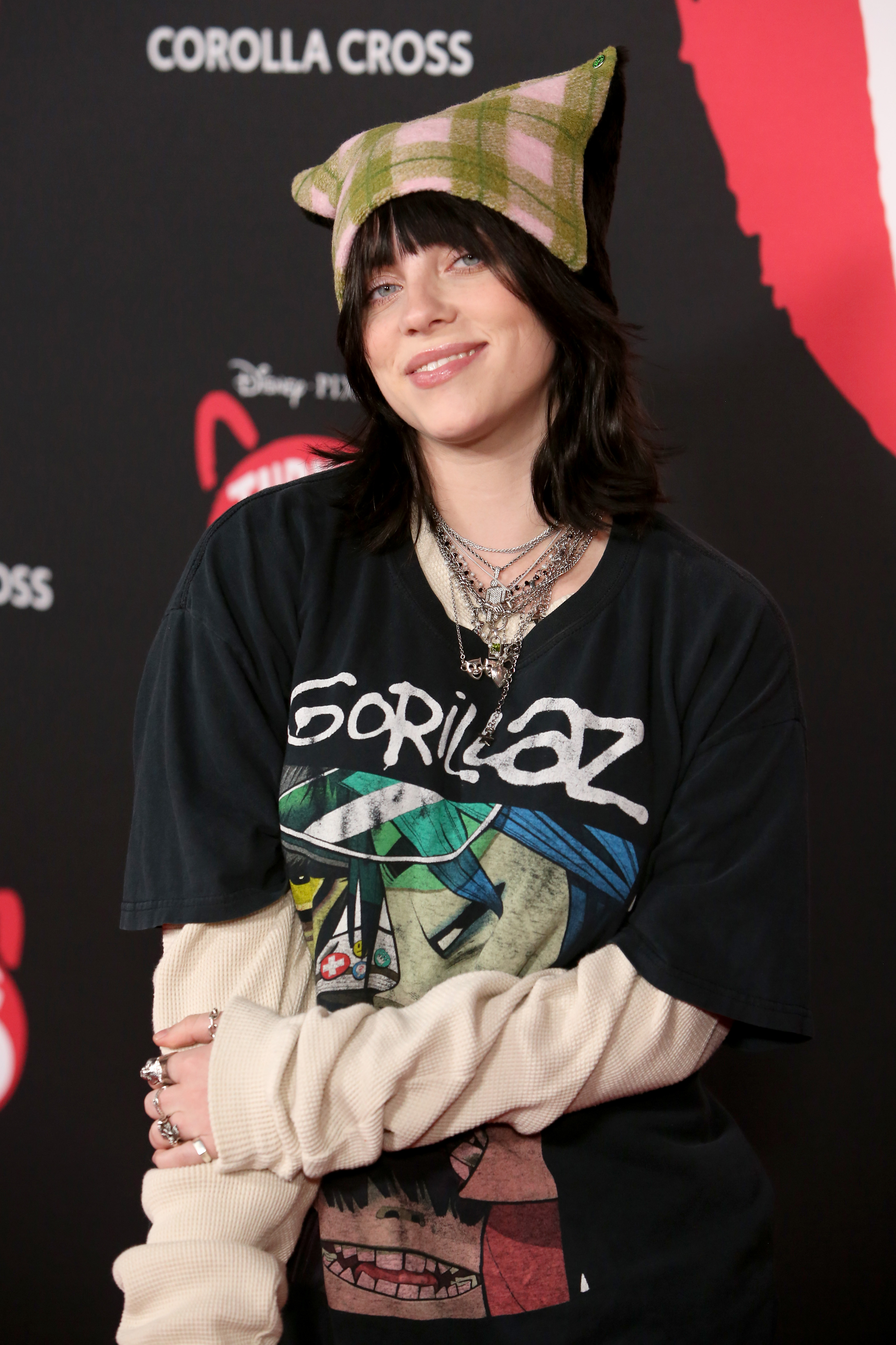 hat - Billie Eilish
