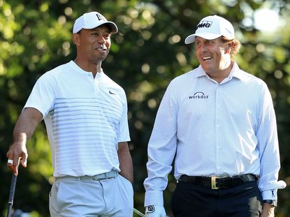 Woods Vs Mickelson Match To Raise Money For Charity Tiger Woods And Phil Mickelson
