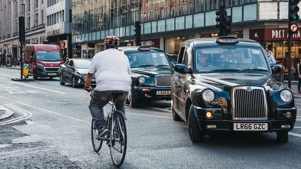 Cycling in traffic