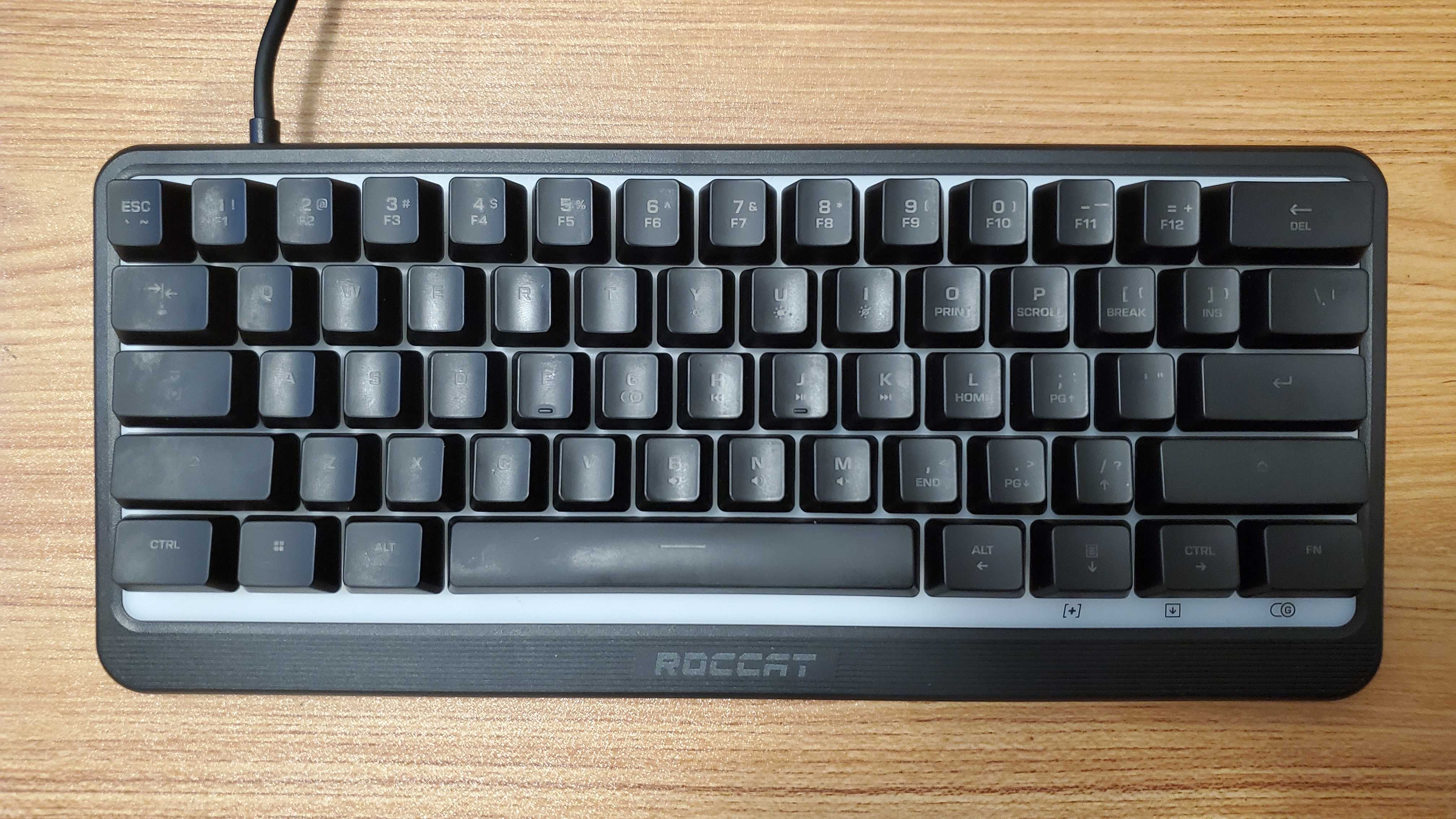 black Roccat Magma Mini keyboard