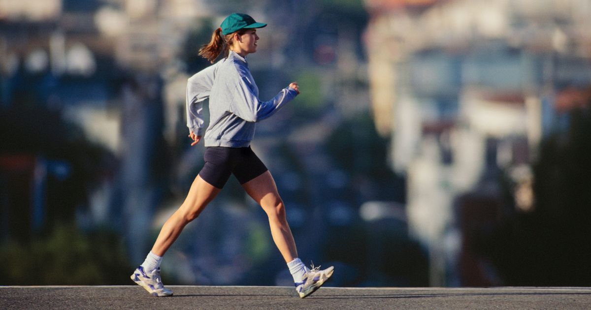 Short on time and eager to make cardio fun? These are, hands down, the best 10-minute walking workouts