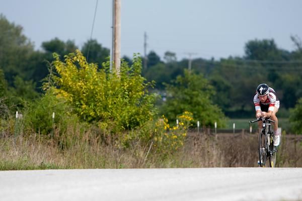 Chris Baldwin (OUCH-Maxxis) going through one of the flatter sections of the course.