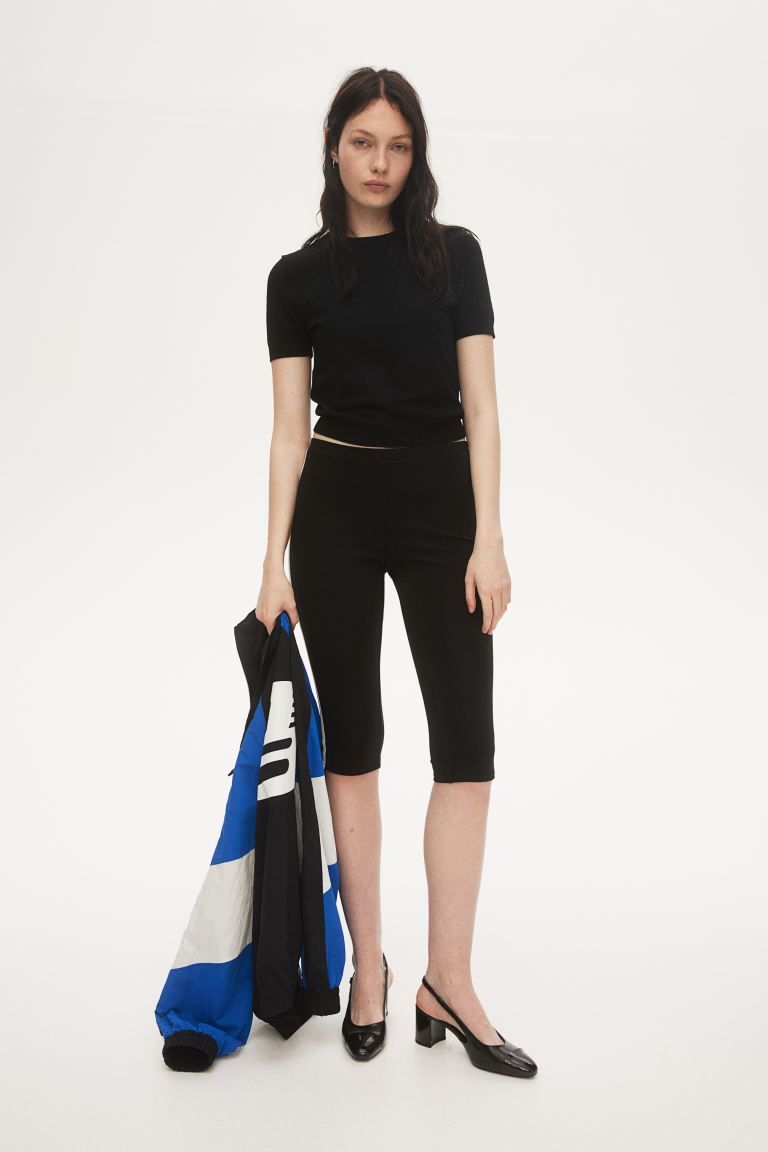 Capri Leggings With Side Stripes