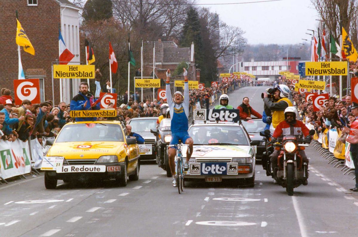 Jacky Durand celebrating his 1992 victory at Flanders