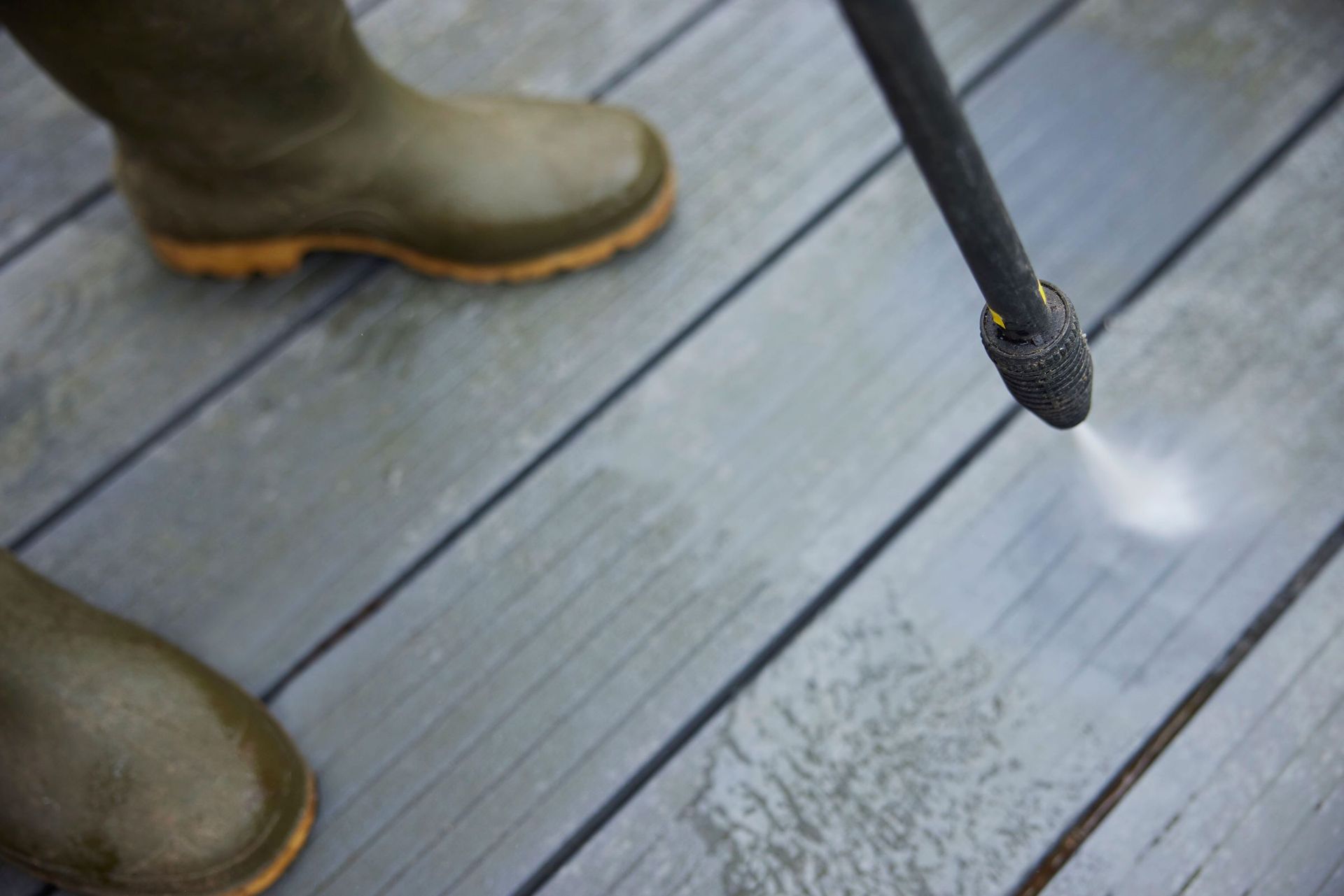 How to remove green mold from a wood deck and mildew, too