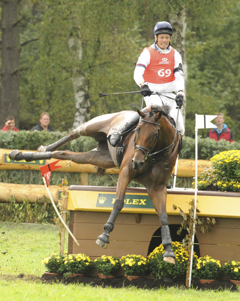 William Fox-Pitt and Cool Mountain defy gravity at 2011 European Championships