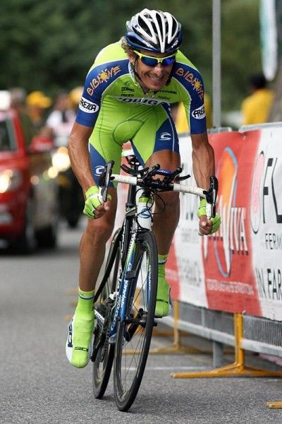 Franco Pellizotti (Liquigas) put in a good ride to finish 5th, 1:27 behind Menchov.