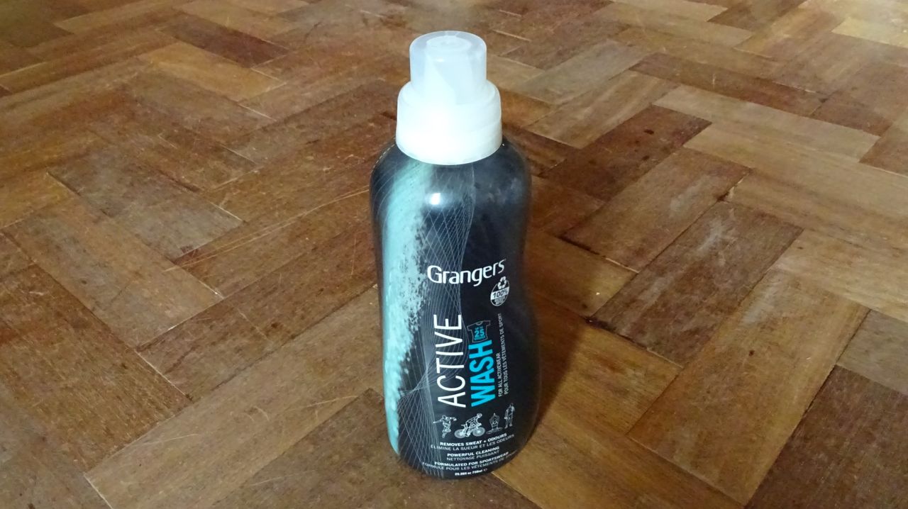 Image shows the Grangers Active Wash bottle