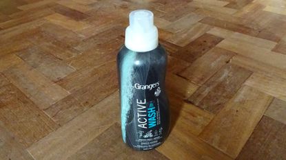 Image shows the Grangers Active Wash bottle