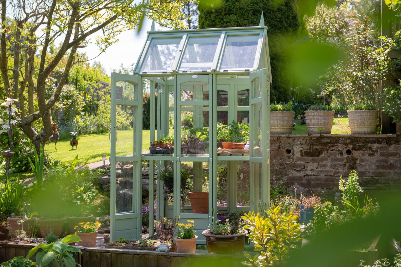 Greenhouse ideas 16 tips to get the most out of yours GardeningEtc