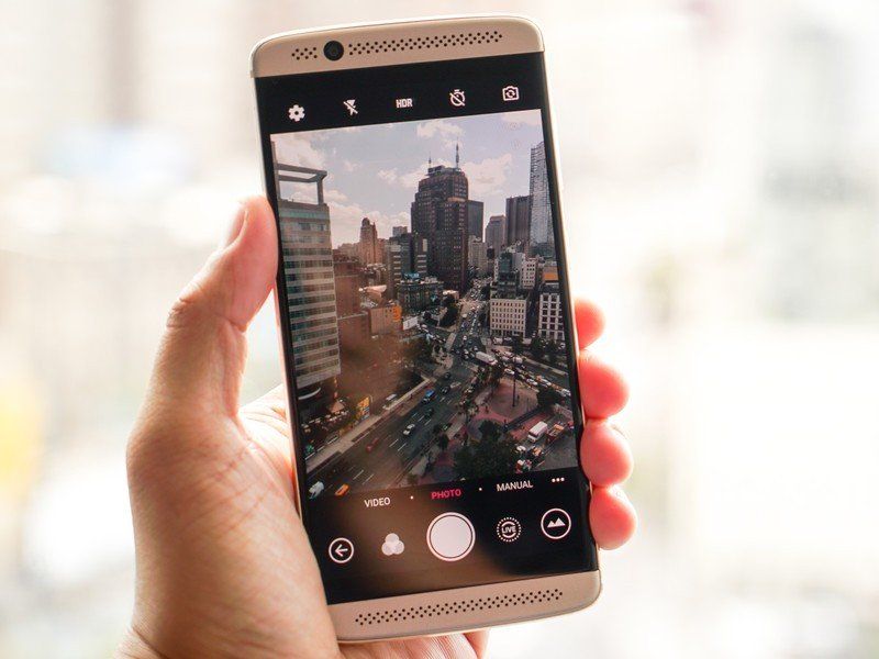 ZTE Axon 7 mini