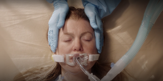 Grey's Anatomy Meredith Grey unconscious covid