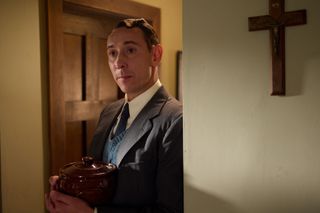 Al Weaver plays Leonard Finch in Grantchester