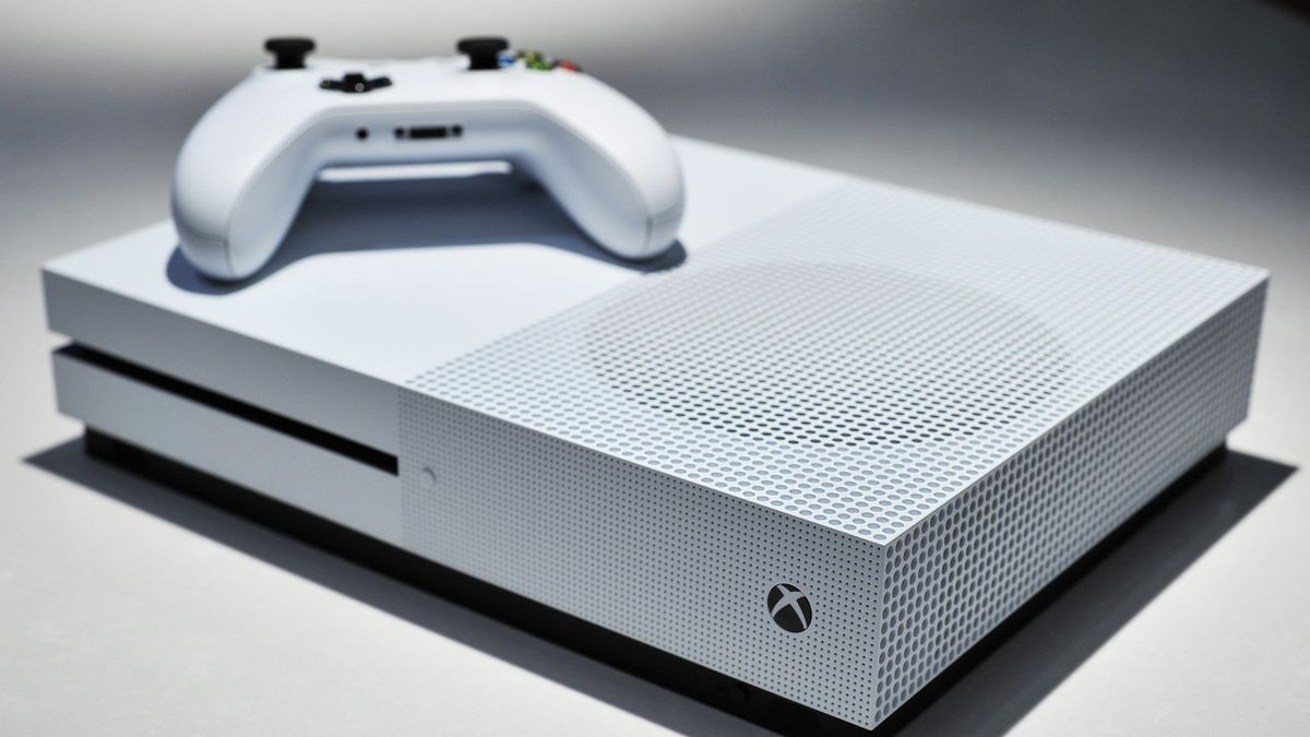  Xbox One S : Video Games