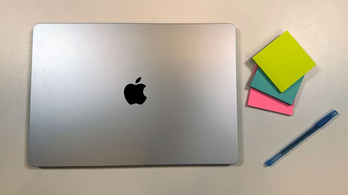 MacBook Air (M4, 2025)