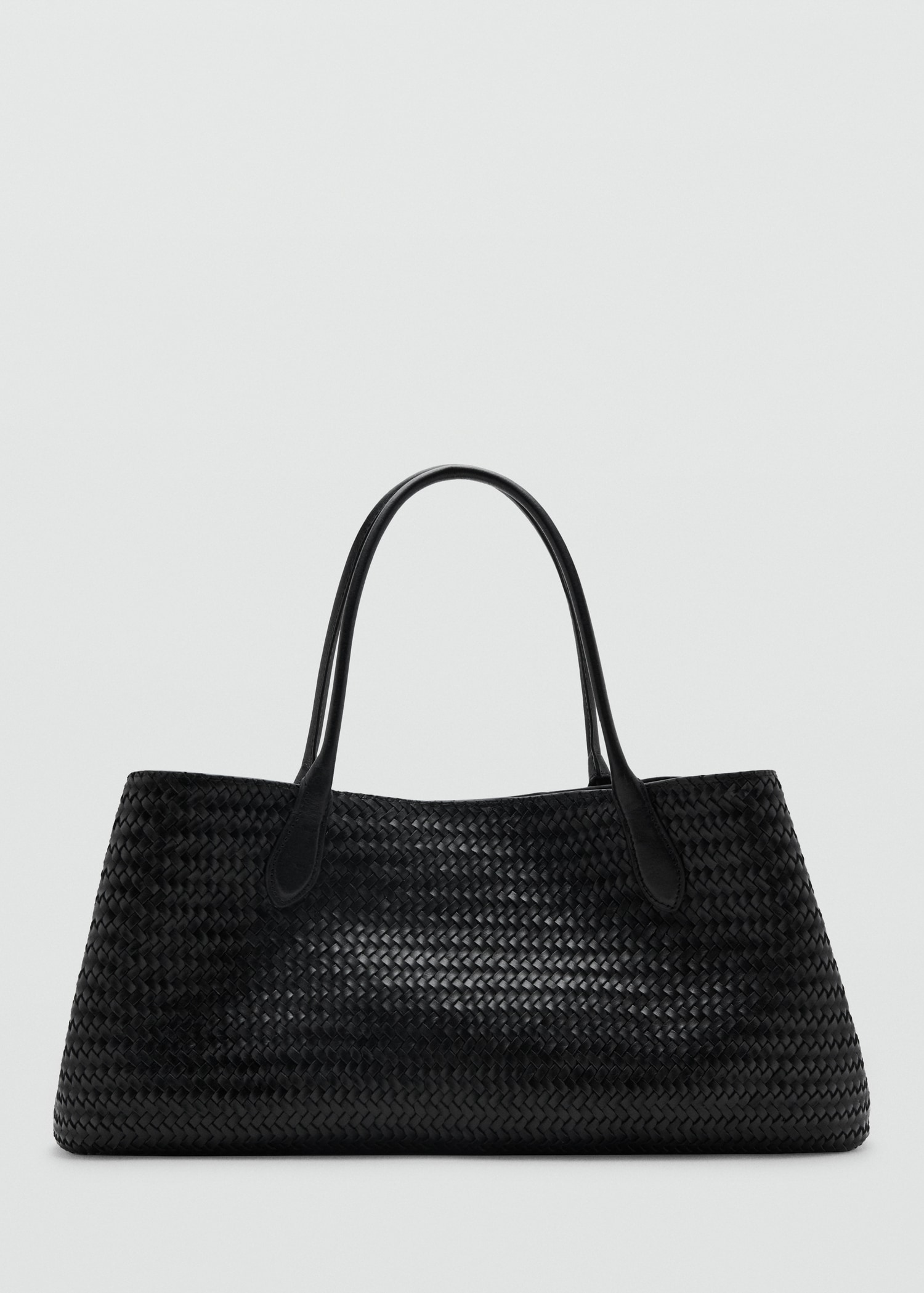 Große Umhängetasche aus geflochtenem Leder – Damen | Mango USA