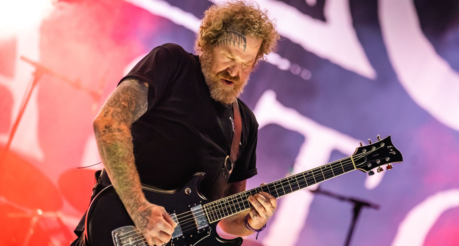 Brent Hinds plays an ESP live onstage with Mastodon.