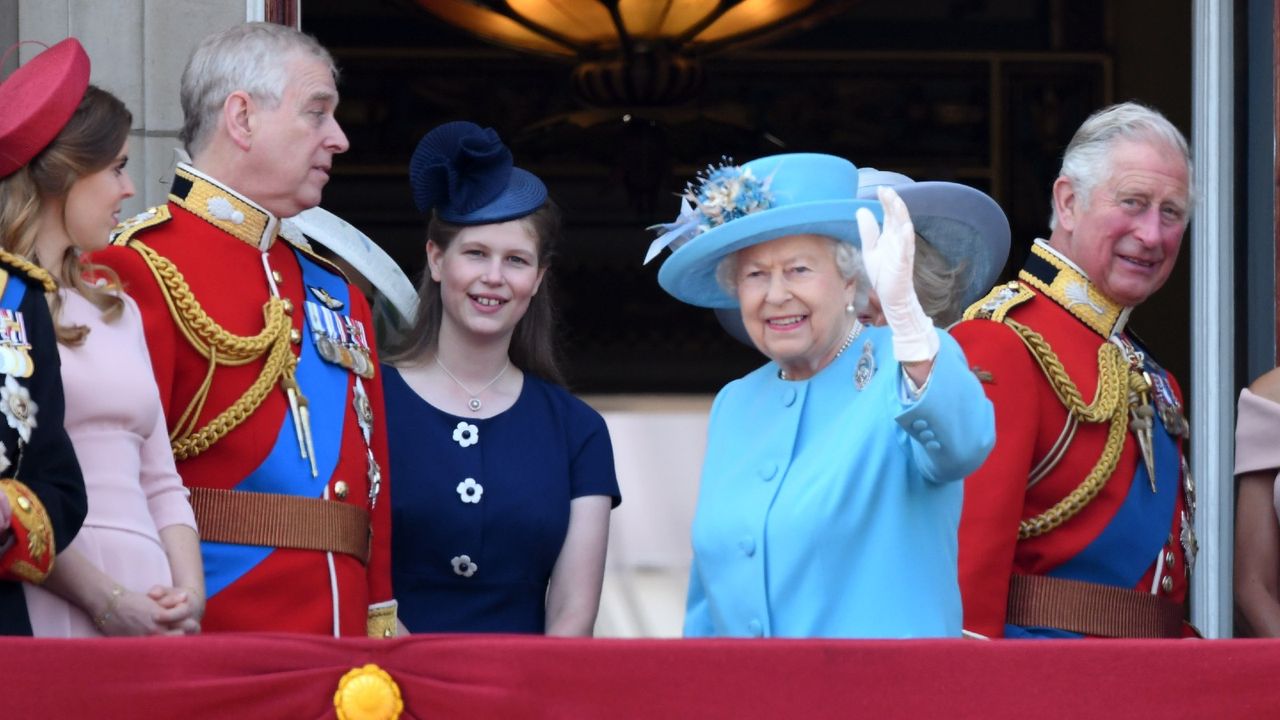 Lady Louise Windsor, the Queen, Prince Charles, Prince Andrew on the balcony of Buckingham Palace