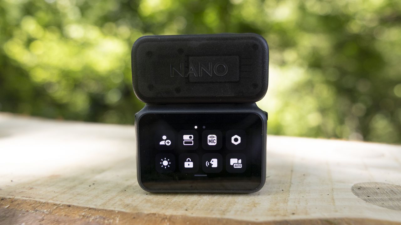 The LCD screen on the DJI Osmo Nano in the sunshine