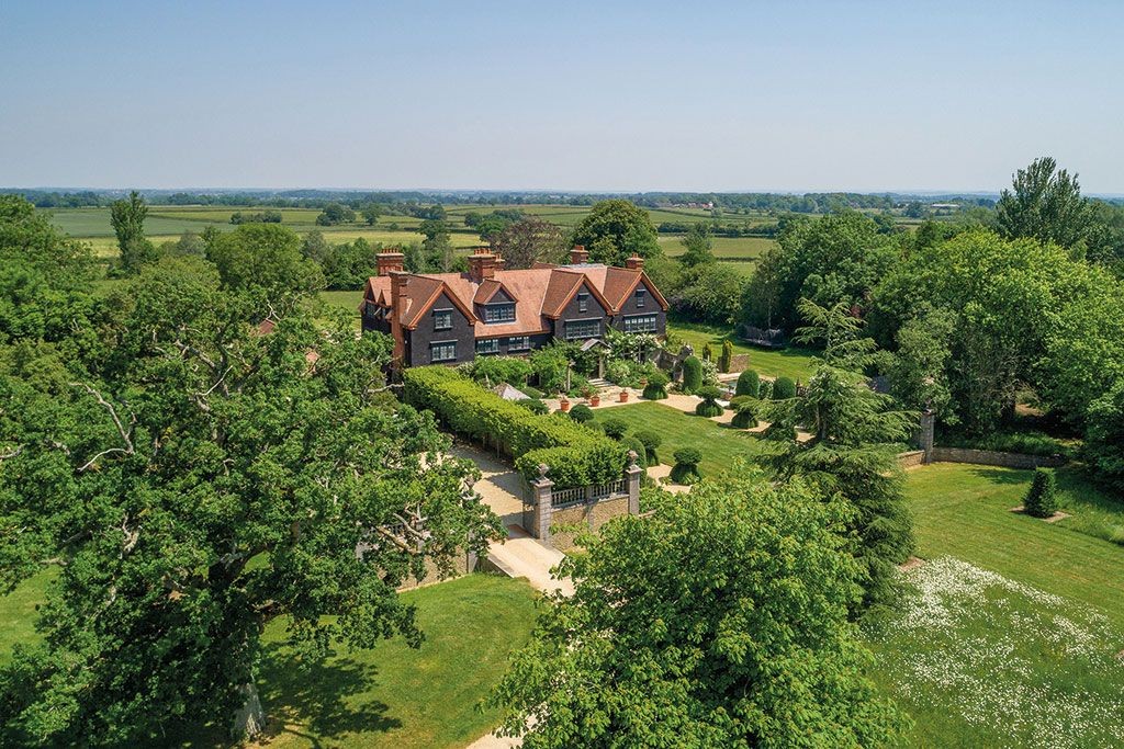 Houses for sale with stables: Ladyswood House, Malmesbury, Wiltshire