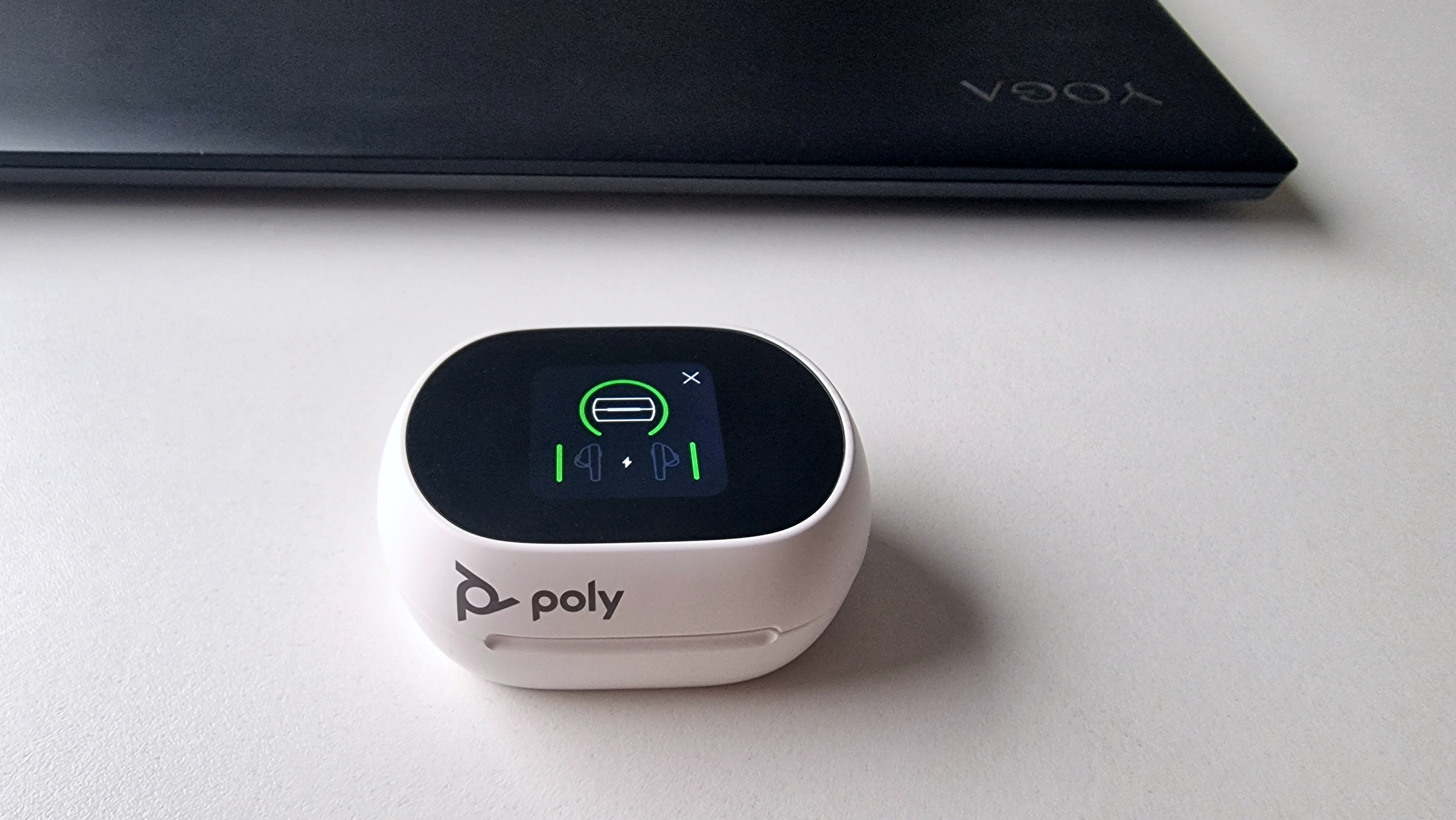 Poly Voyager Free 60+ UC