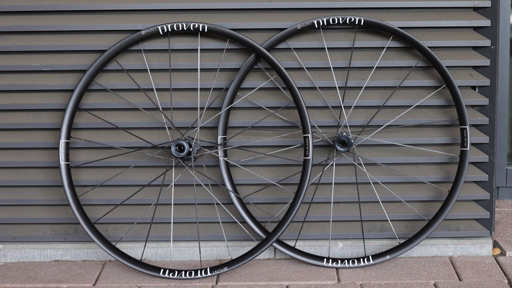 hunt race xc wide mtb wheelset