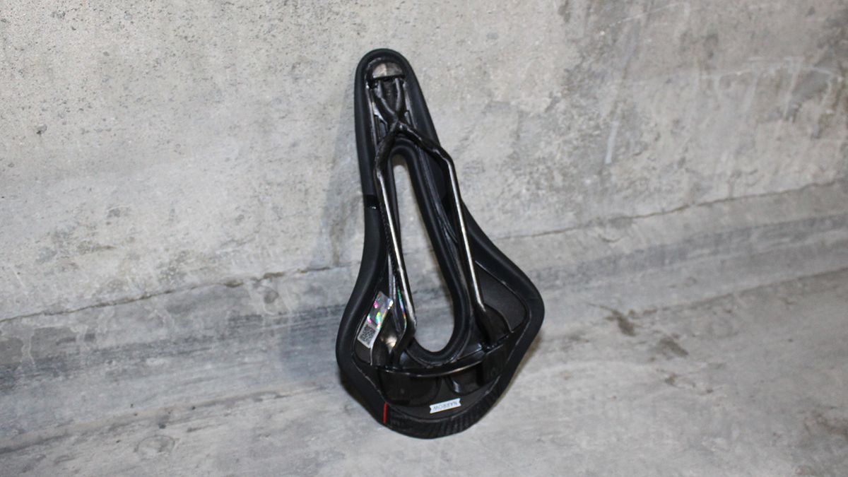 The carbon rails feature a 'Node' at the nose of the saddle to improve comfort and weight