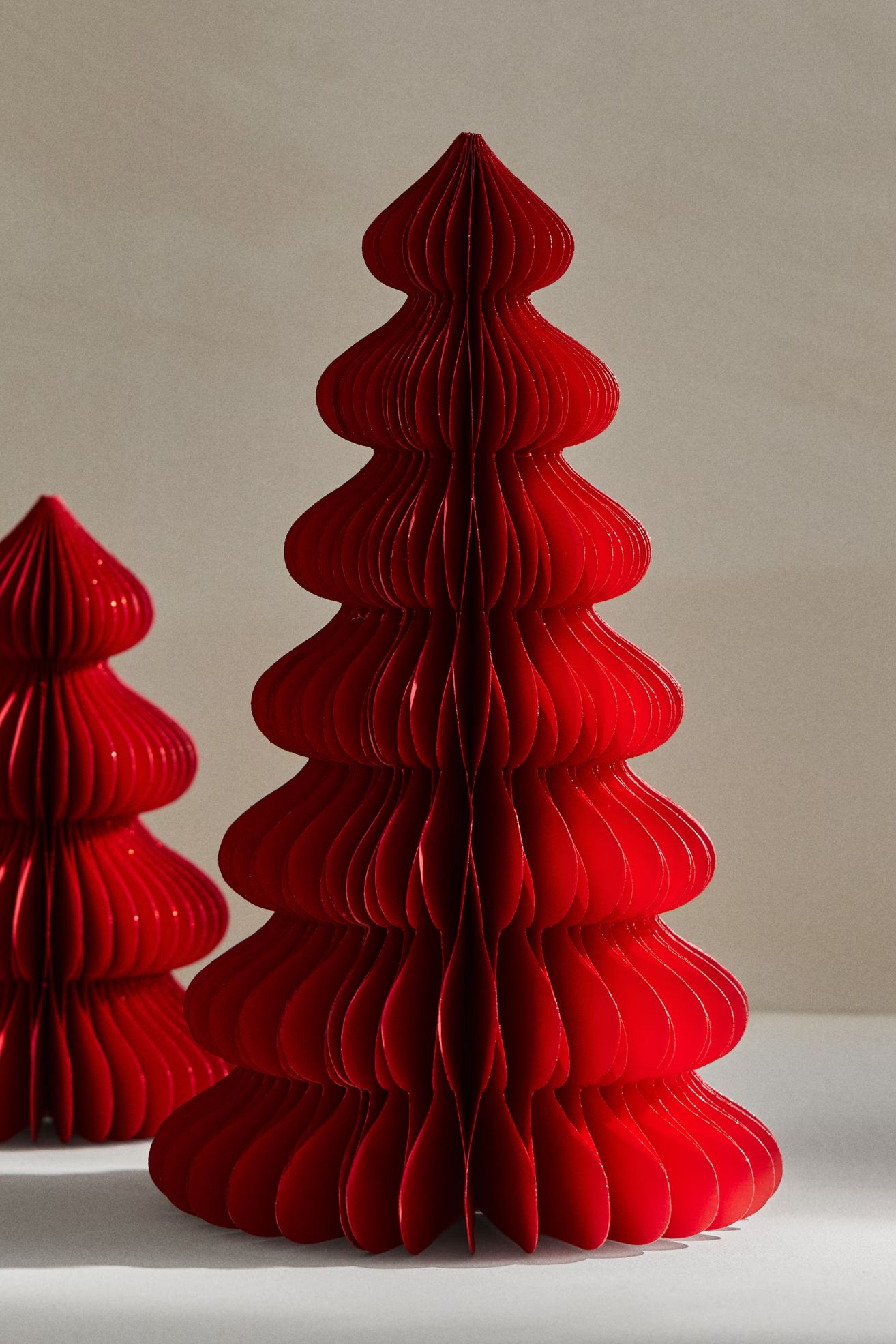 H&amp;amp;M, Large Paper Fir Tree Decoration