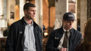 Austin Stowell's Gibbs and Caleb Martin Foote's Randy interviewing witnesses on NCIS: Origins