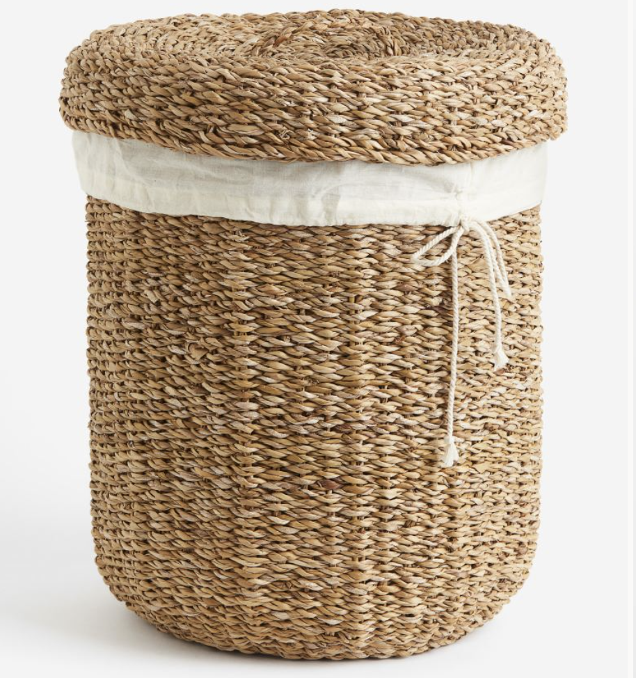 laundry basket with lid