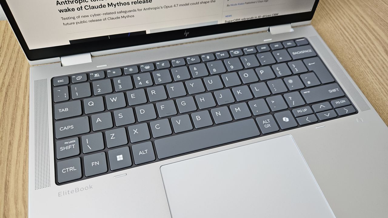 The HP ZBook XG1i on a desk