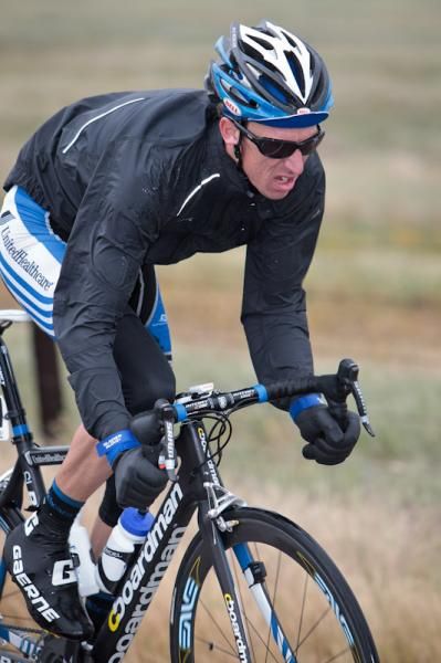 Charlie Wegelius (UnitedHealthcare) fighting against the wind and rain on todays long stage