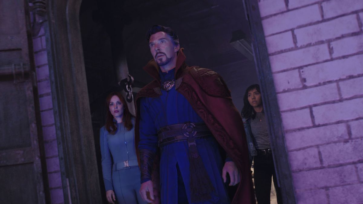 Benedict Cumberbatch, Rachel McAdams and Xochitl Gomez in Doctor Strange in the Multiverse of Madness