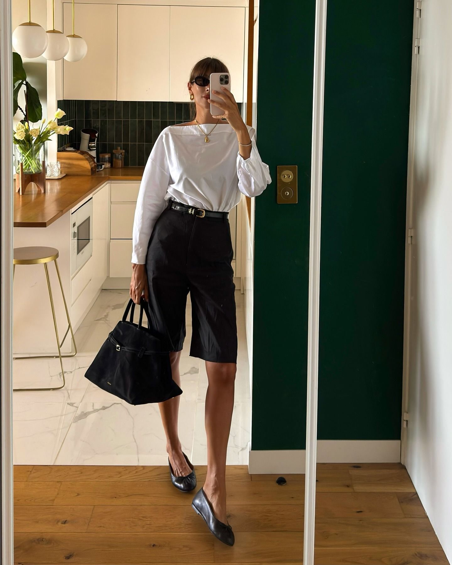 @juliesfi timeless fall outfit 2025
