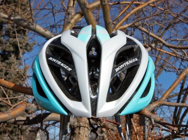Bontrager says a key to the excellent cooling performance is the big central vent up front.