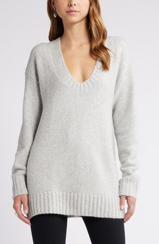 Oversize V-Neck Sweater