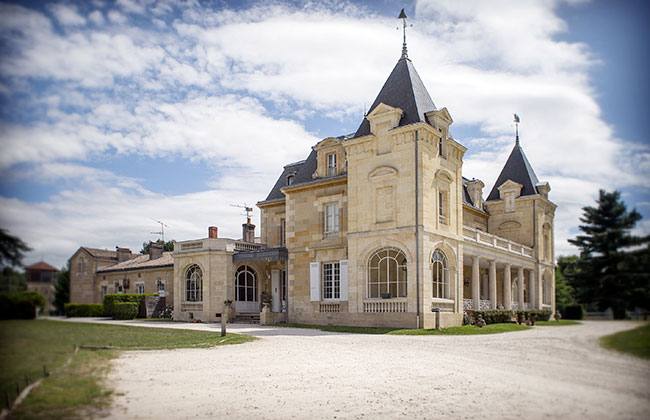 Ch&acirc;teau de L&eacute;ognan, Bordeaux hotels