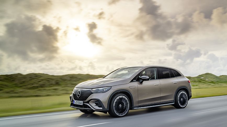 Mercedes-Benz EQE SUV
