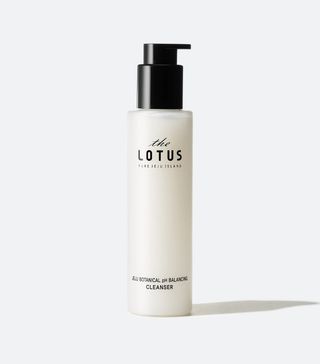 Peach & Lily The Pure Lotus Jeju Botanical pH Balancing Cleanser