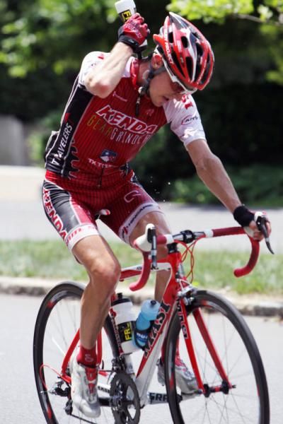 A Kenda Pro p/b Geargrinder rider shows how to keep cool on this scorcher of a day.