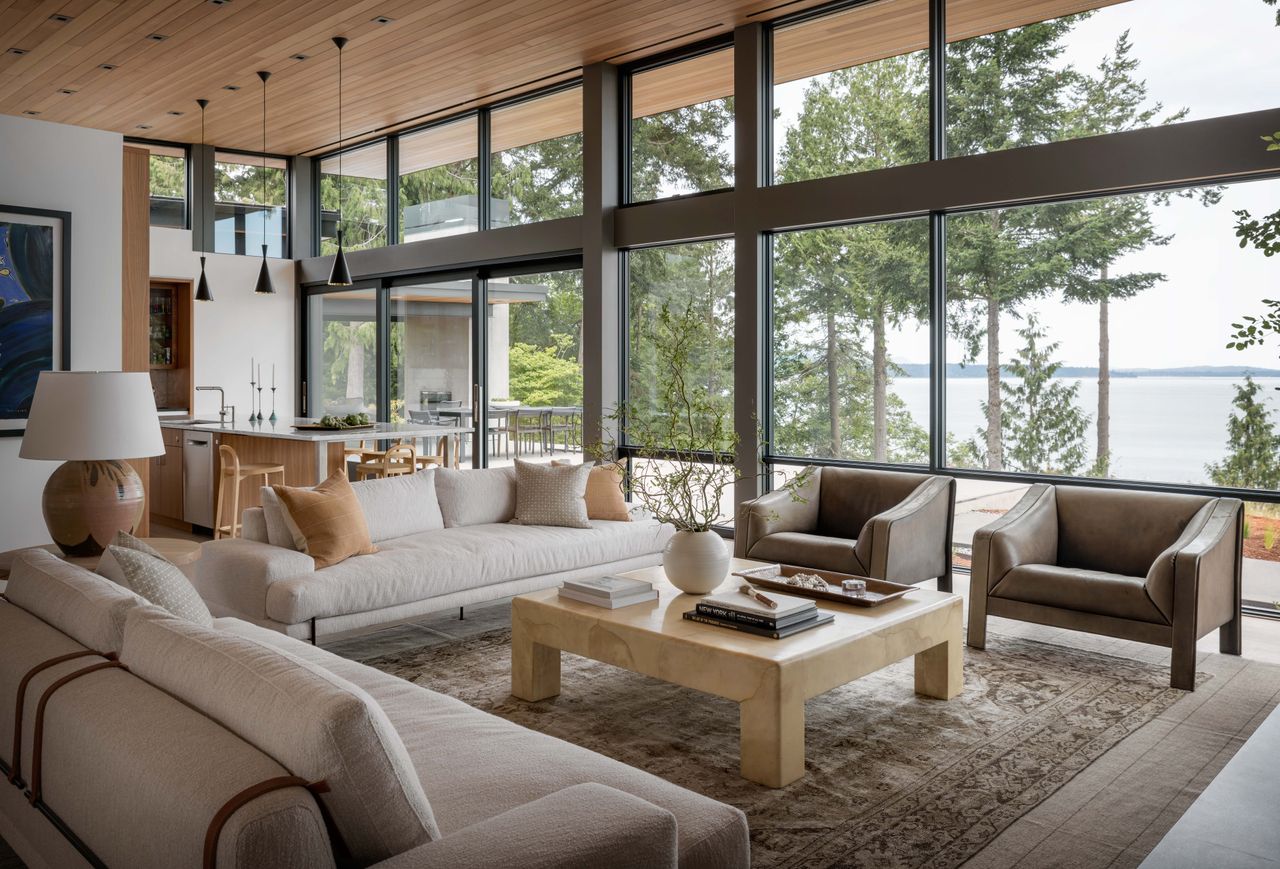 Take a tour of this Scandi-inspired lake house that's a lesson in ...