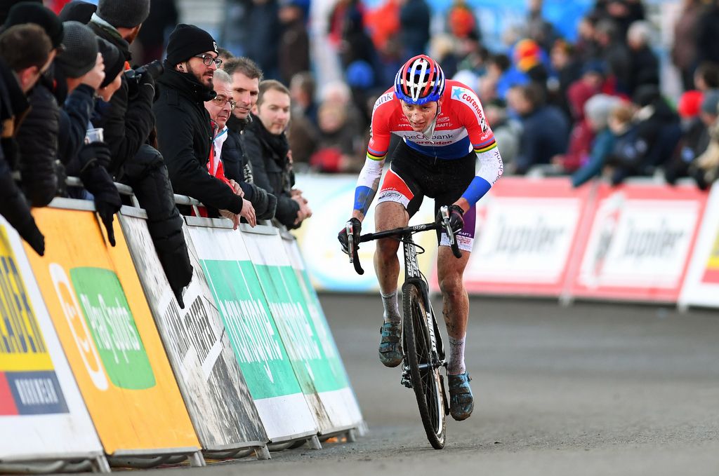 Mathieu Van der Poel (Beobank-Corendon) rides to second place