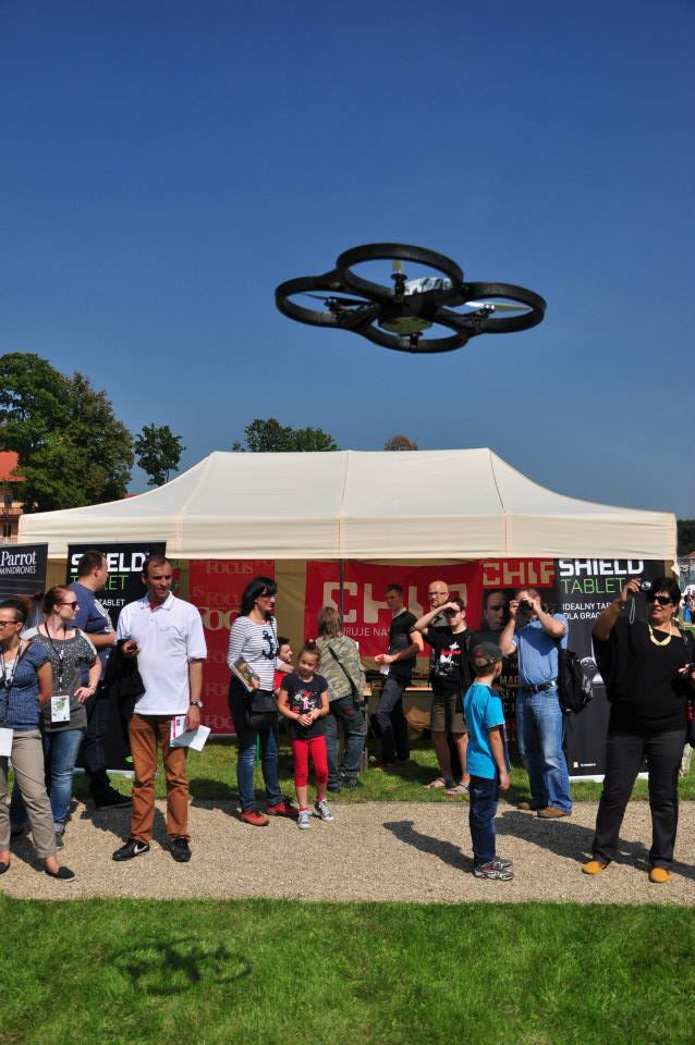 Quadcopter drone
