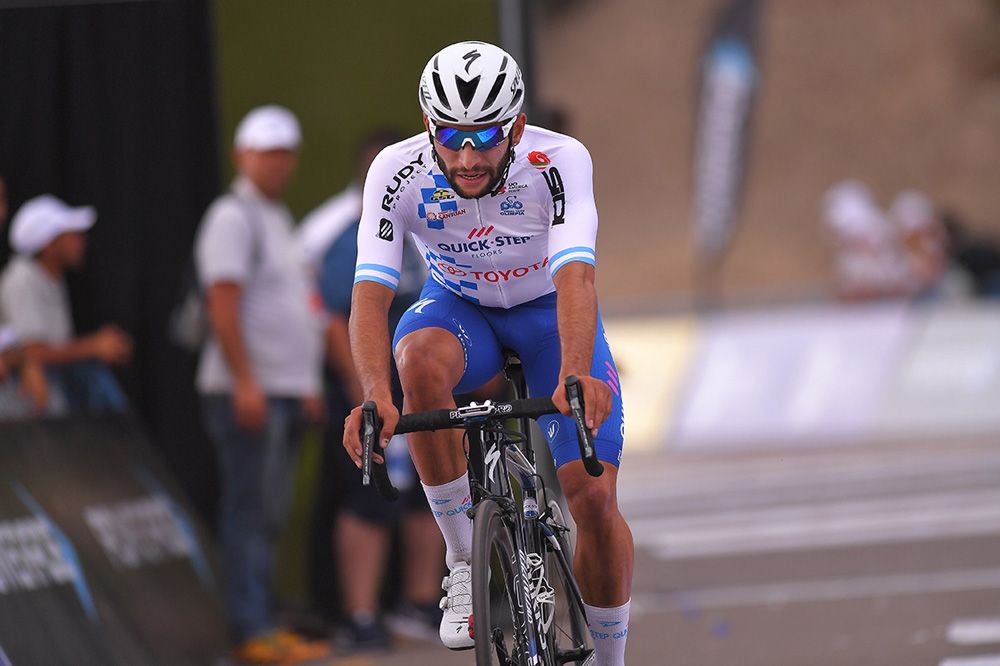 Fernando Gaviria (Quick-Step Floors) fights to limit his losses